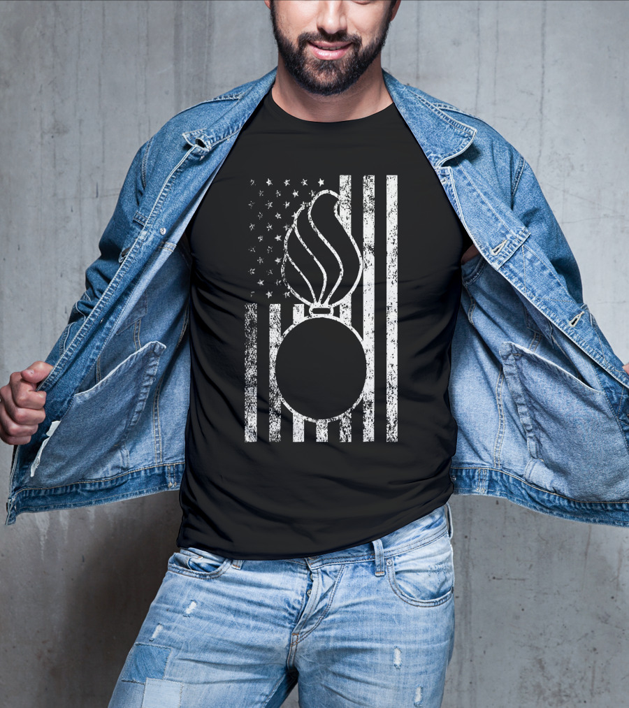 Air Force Ammo Pisspot Distressed American Flag Merica T-Shirt