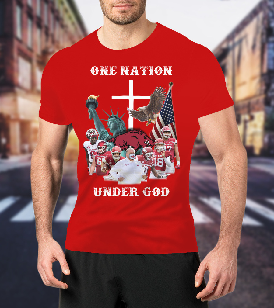 ONE NATION UNDER GOD Arkansas Razorbacks Football Liberty Statue Eagle Flag T-Shirt