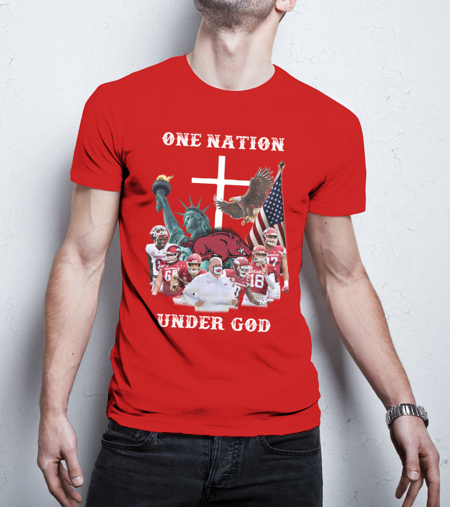 ONE NATION UNDER GOD Arkansas Razorbacks Football Liberty Statue Eagle Flag T-Shirt