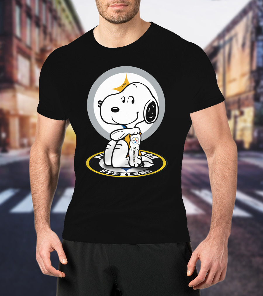 Snoopy Steelers Peanuts NFL Pittsburgh T-Shirt