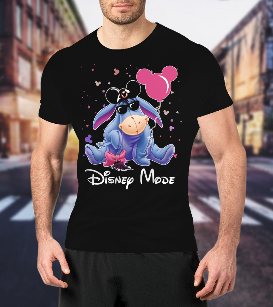 Disney Mode Eeyore With Mickey Balloon And Sunglasses T-Shirt