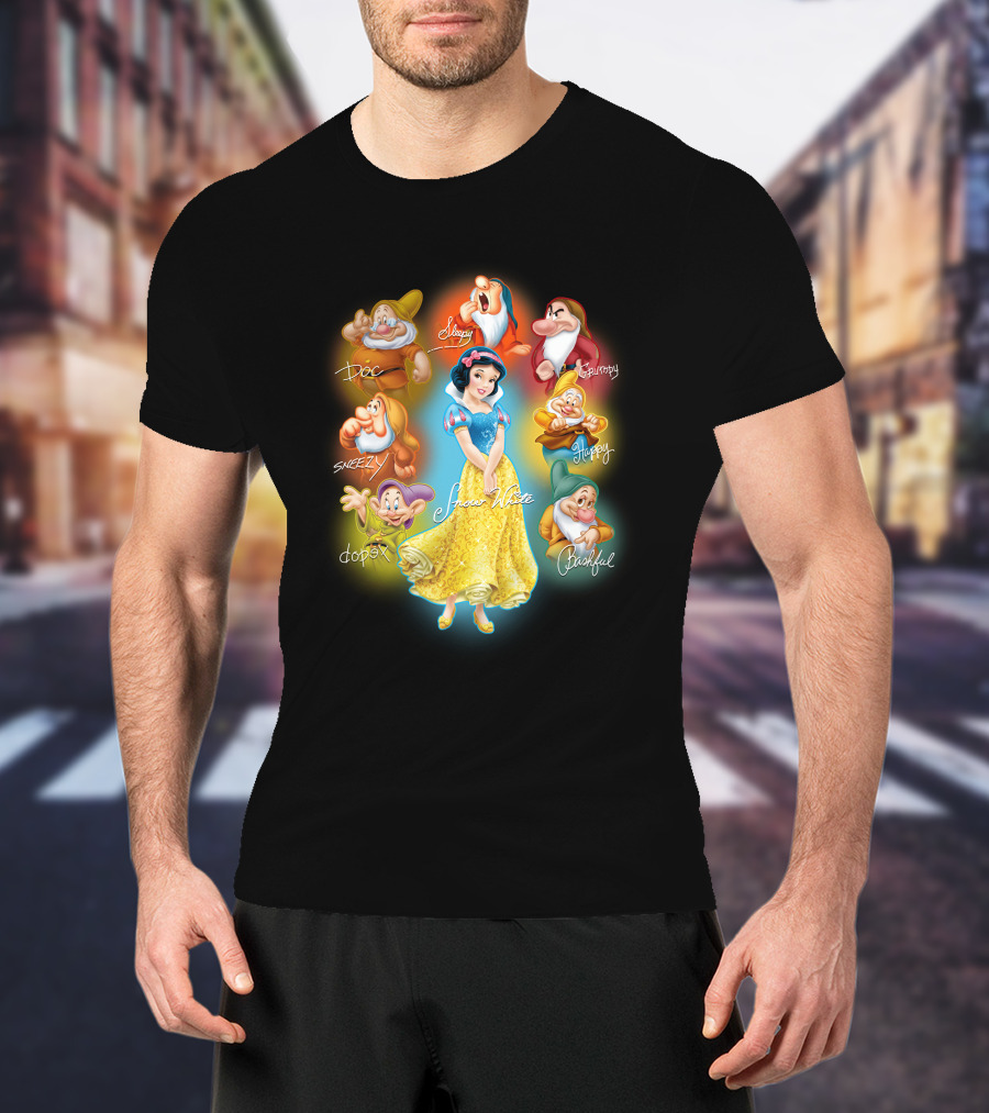 Snow White Signature With Doc, Sleepy, Sneezy, Dopey, Grumpy, Happy, Bashful T-Shirt