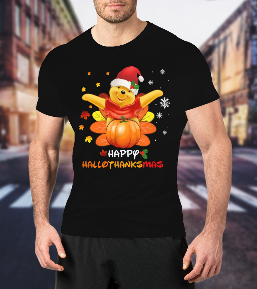 Happy Hallothankmas Pooh Pumpkin Santa Hat T-Shirt