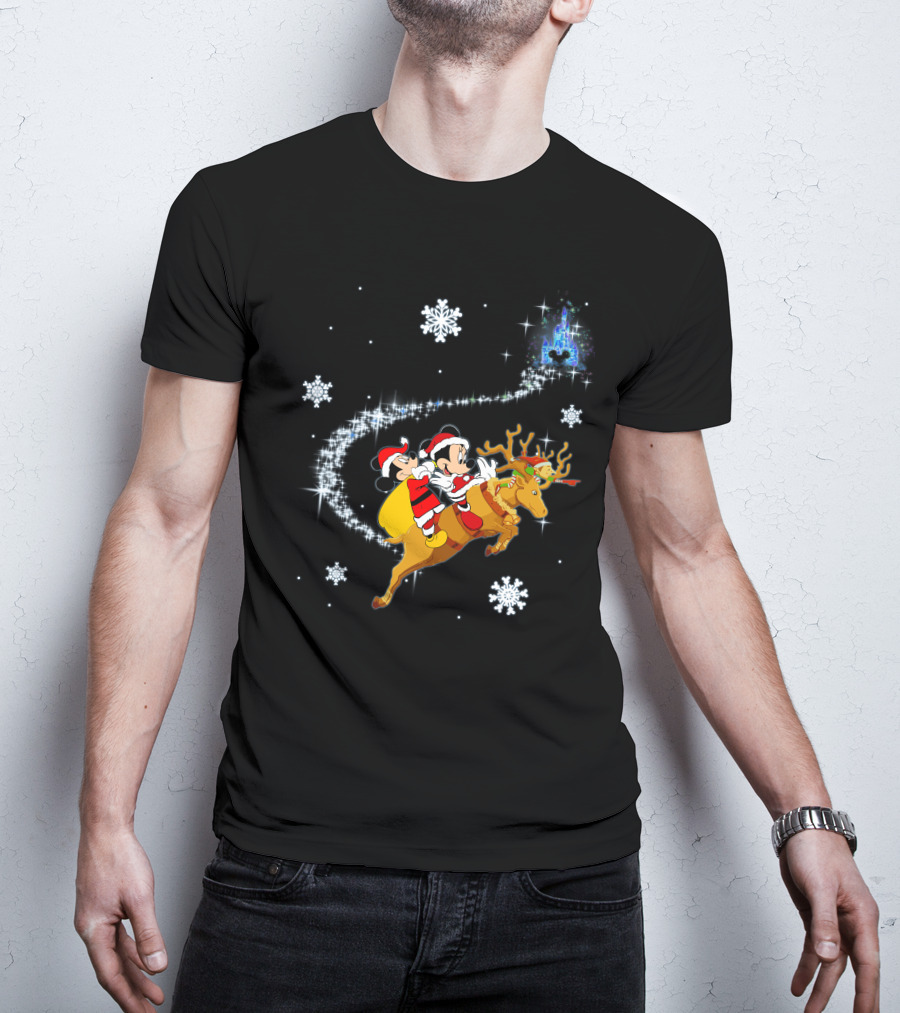 MK Deer Christmas Mickey And Minnie Santa Reindeer Snowflakes Disney Castle T-Shirt