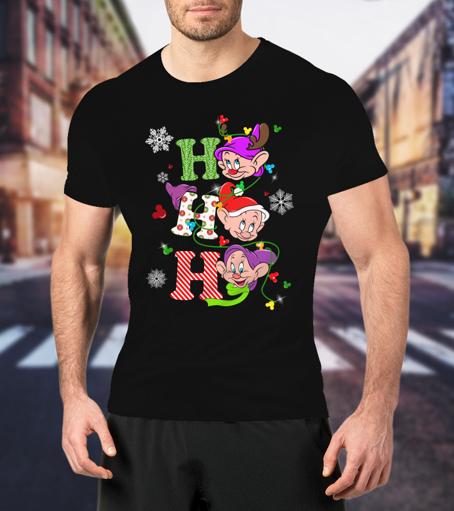 DP HHH Christmas Dopey Snow White Dwarf Festive Reindeer Santa Hat T-Shirt