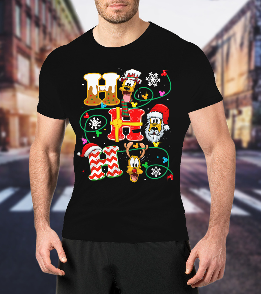 PLU HHH Christmas Goofy Dog With Santa Hats And Snowflakes T-Shirt