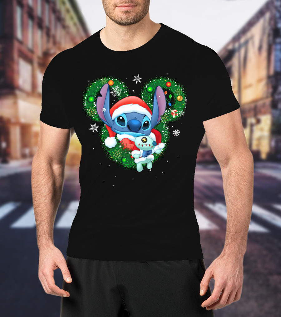 ST Head Green Christmas Stitch Santa Holding Scrump T-Shirt
