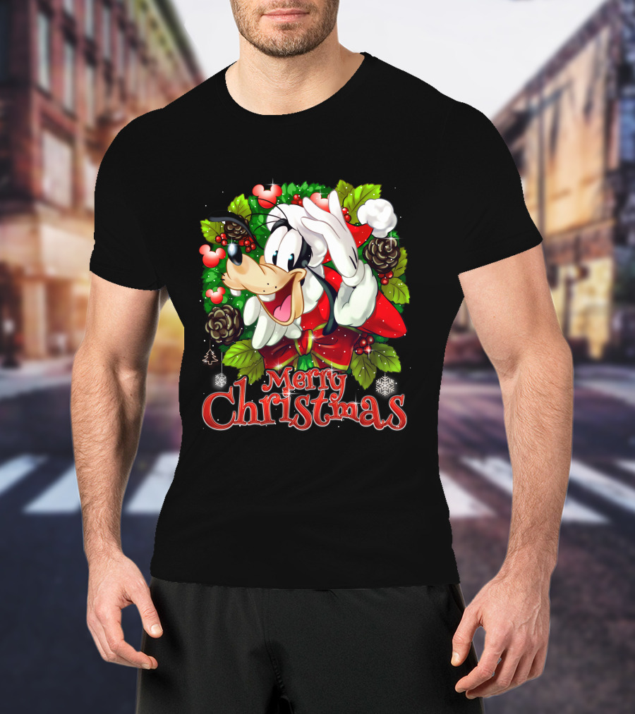 Goofy Merry Christmas Wreath Santa Hat Pinecones Snowflakes And Holly T-Shirt