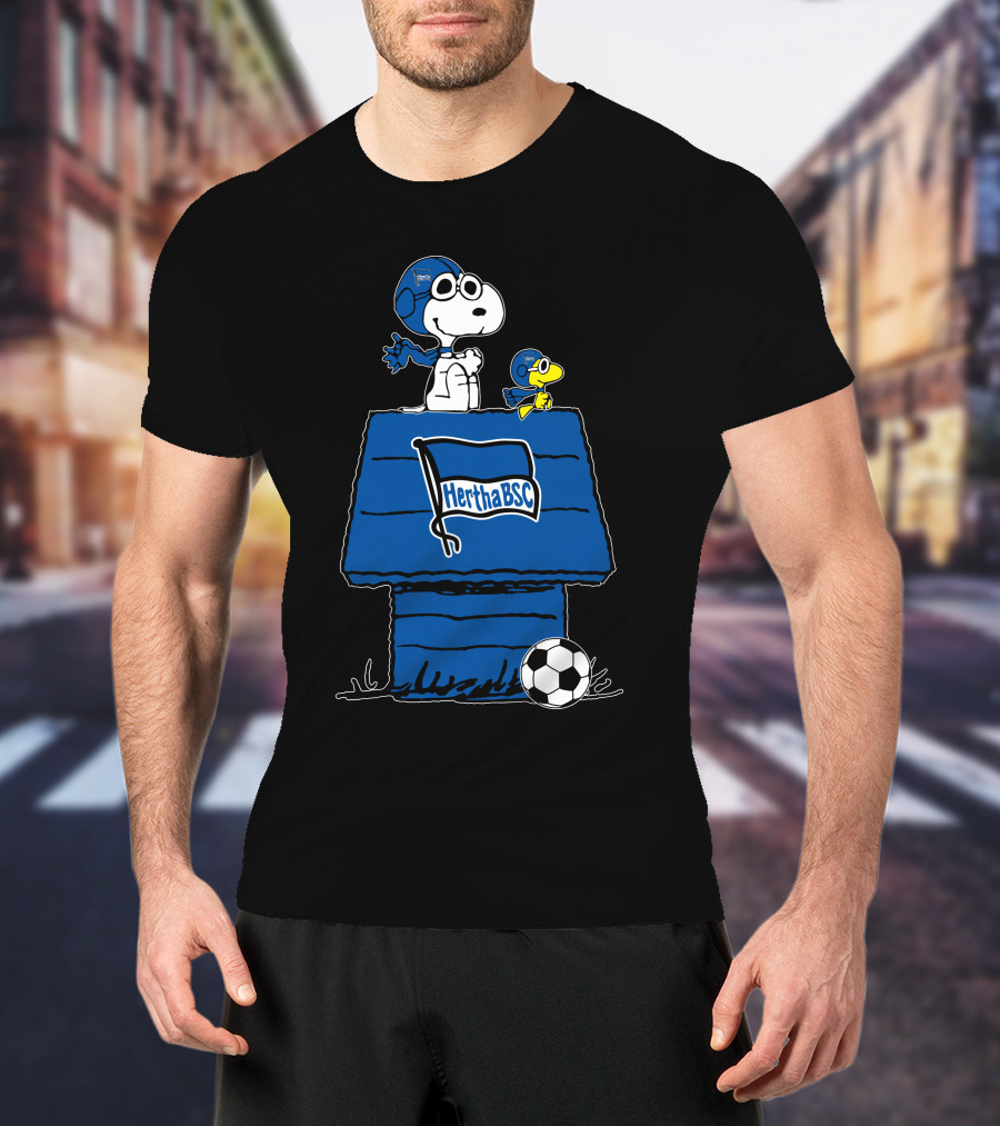 Hertha BSC Snoopy And Woodstock Doghouse Soccer T-Shirt