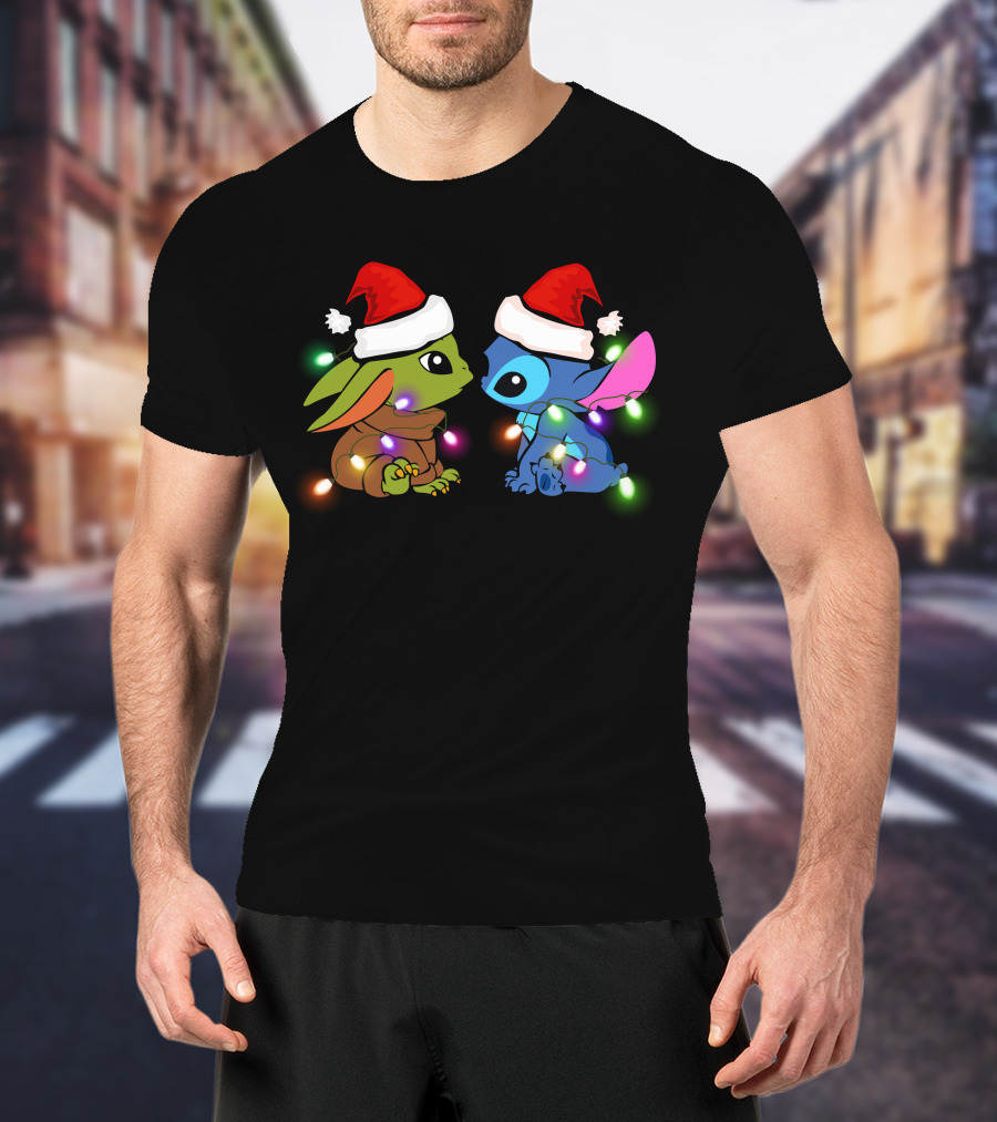 ST&BYD Kiss Christmas Lights Creature Pair Santa Hats T-Shirt