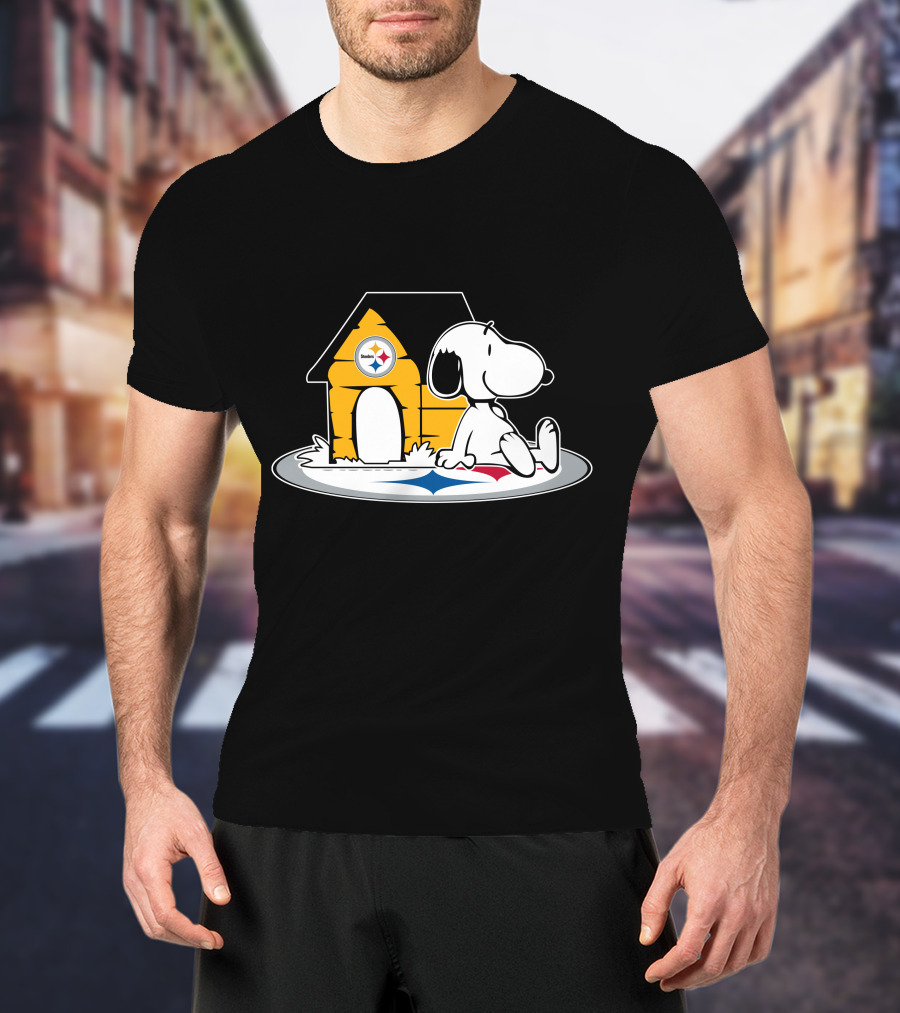 Snoopy With Pittsburgh Steelers Doghouse Football Fan Forever T-Shirt