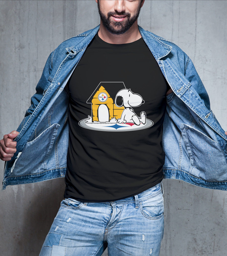 Snoopy With Pittsburgh Steelers Doghouse Football Fan Forever T-Shirt