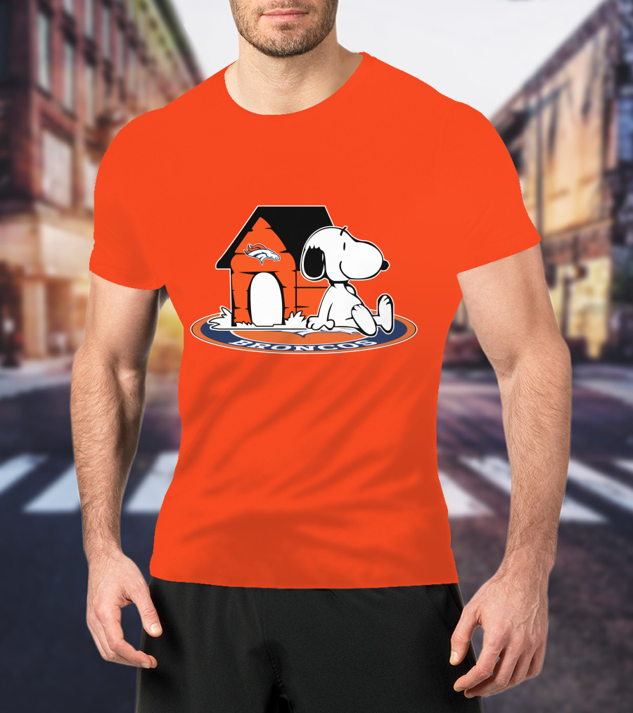 Denver Broncos Snoopy Fan Forever T-Shirt