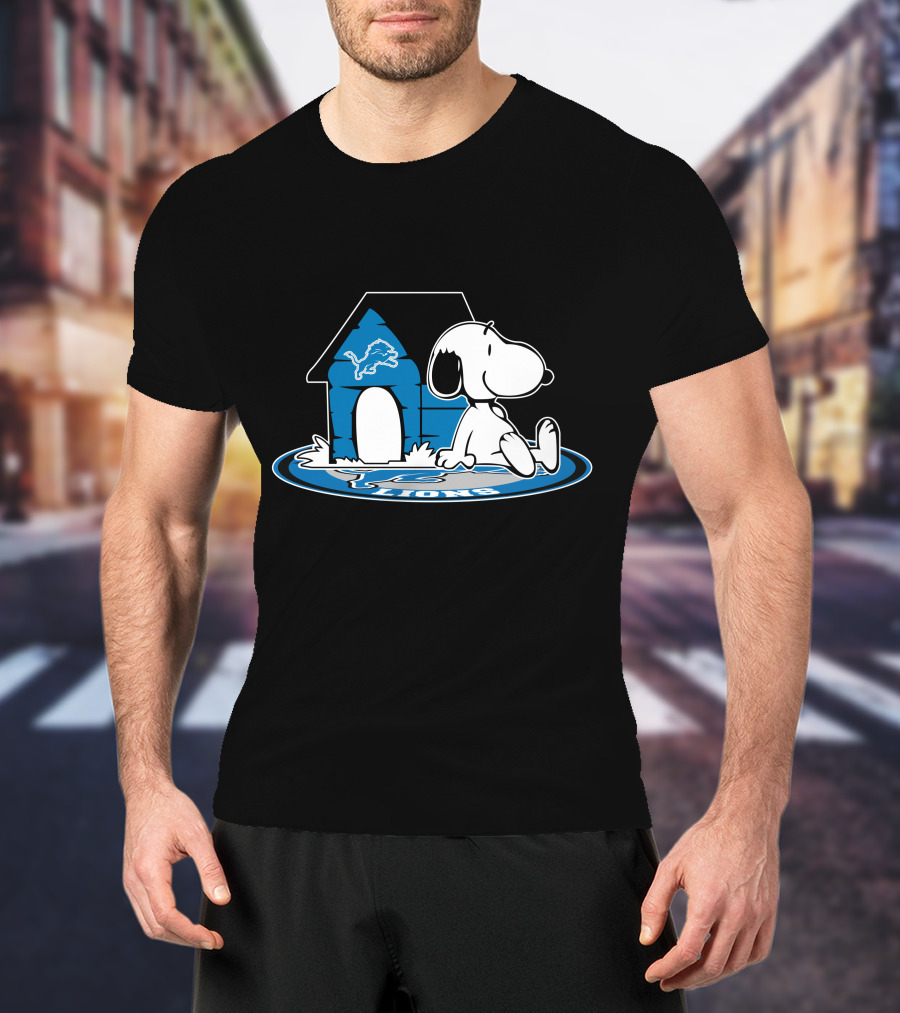 Detroit Lions Football Forever Snoopy Fan Art Peanuts T-Shirt