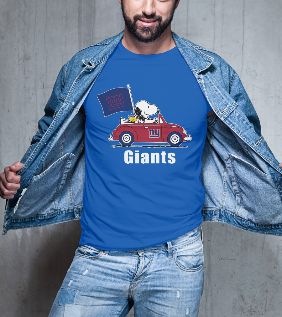 New York Giants Snoopy Driving With Woodstock And Flag T-Shirt