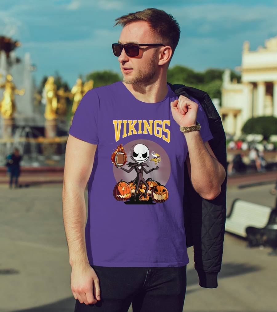 Vikings Jack Skellington Halloween Football Pumpkins T-Shirt