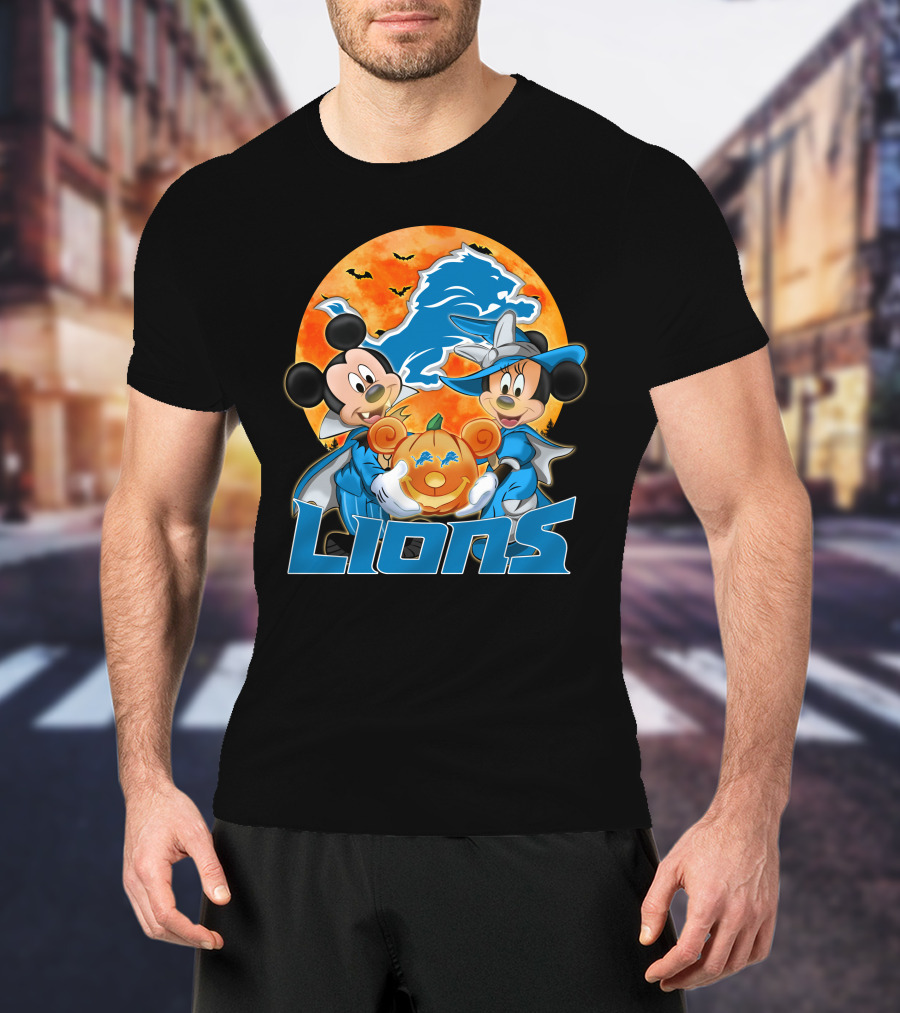 Detroit Lions Mickey Mouse And Minnie Mouse Halloween Pumpkin T-Shirt