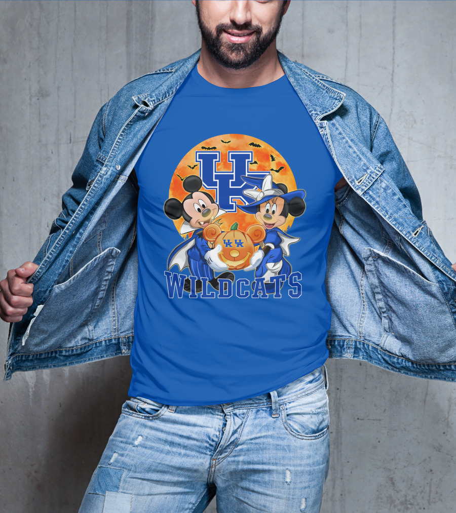 Kentucky Wildcats Mickey Mouse Minnie Mouse Halloween Moon Pumpkin T-Shirt