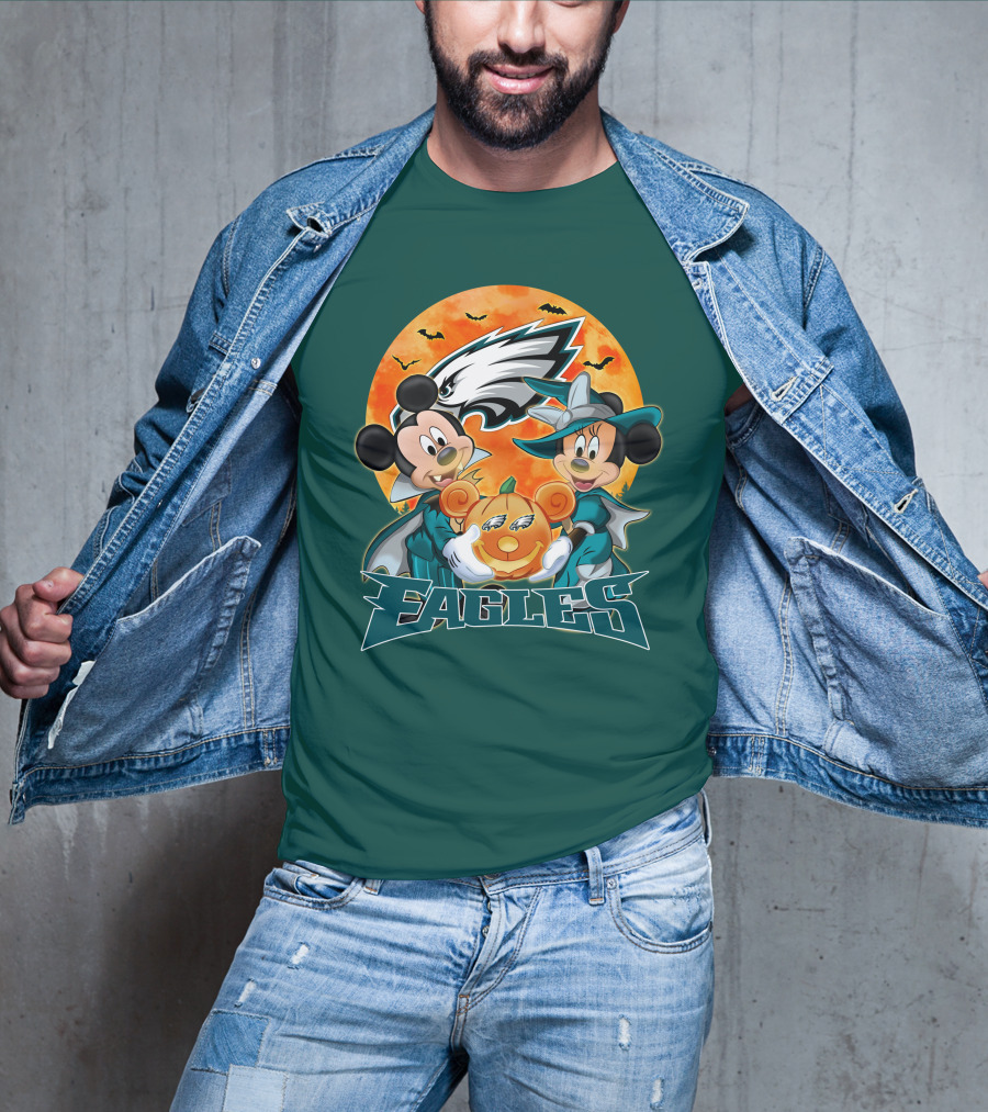 Philadelphia Eagles Mickey And Minnie Halloween Pumpkin T-Shirt