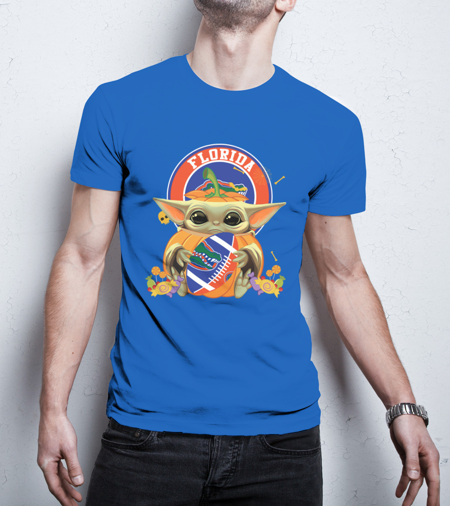Florida Gators Halloween Pumpkin Baby Yoda Hug Football T-Shirt
