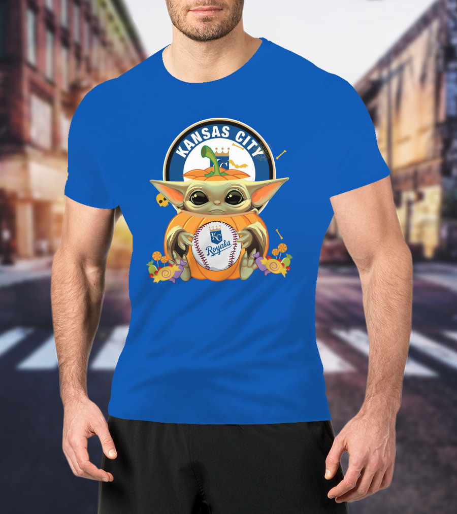 Halloween Pumpkin Baby Yoda Hug KC Royals Baseball T-Shirt