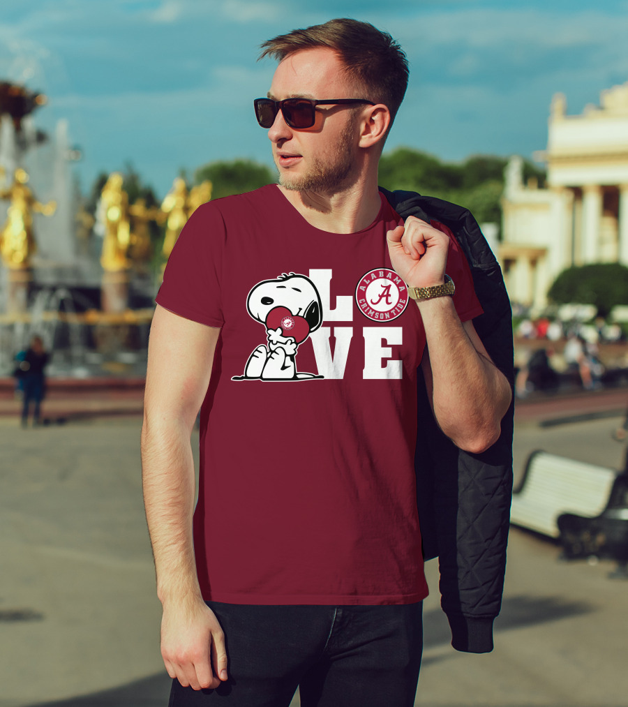 Snoopy Love Alabama Crimson Tide Football T-Shirt