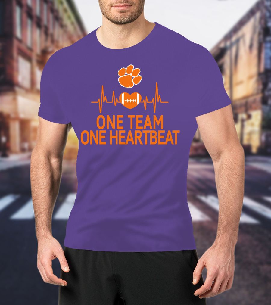 Clemson Tigers One Team One Heartbeat Football Paw Print Heartbeat T-Shirt