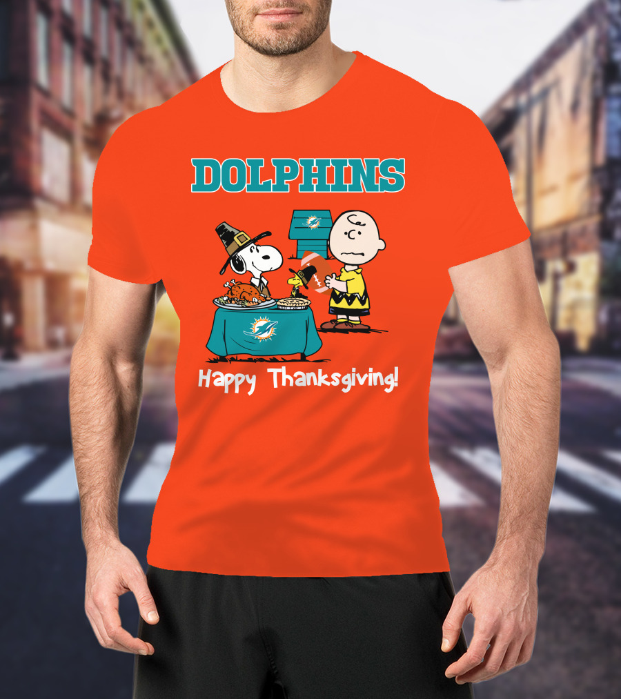 Dolphins Snoopy Charlie Brown Happy Thanksgiving Miami T-Shirt