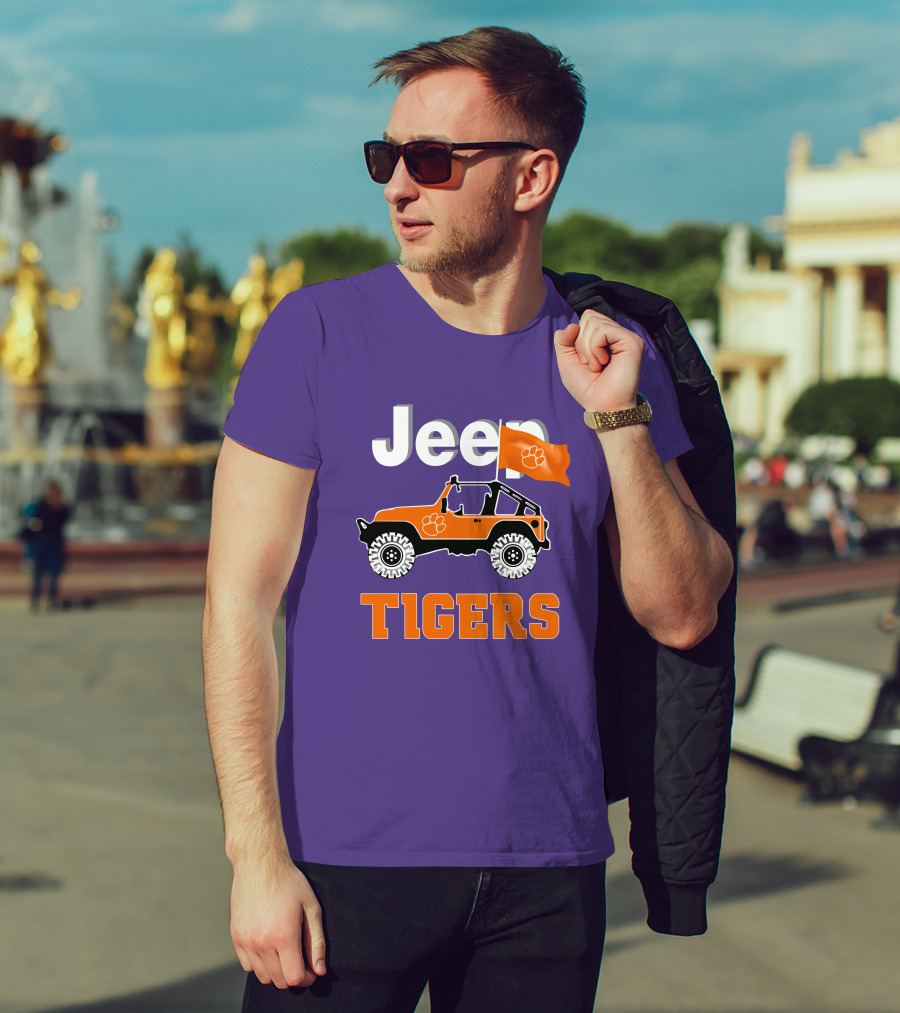 Jeep Clemson Tigers Paw Print Off-Road Enthusiast Flag T-Shirt