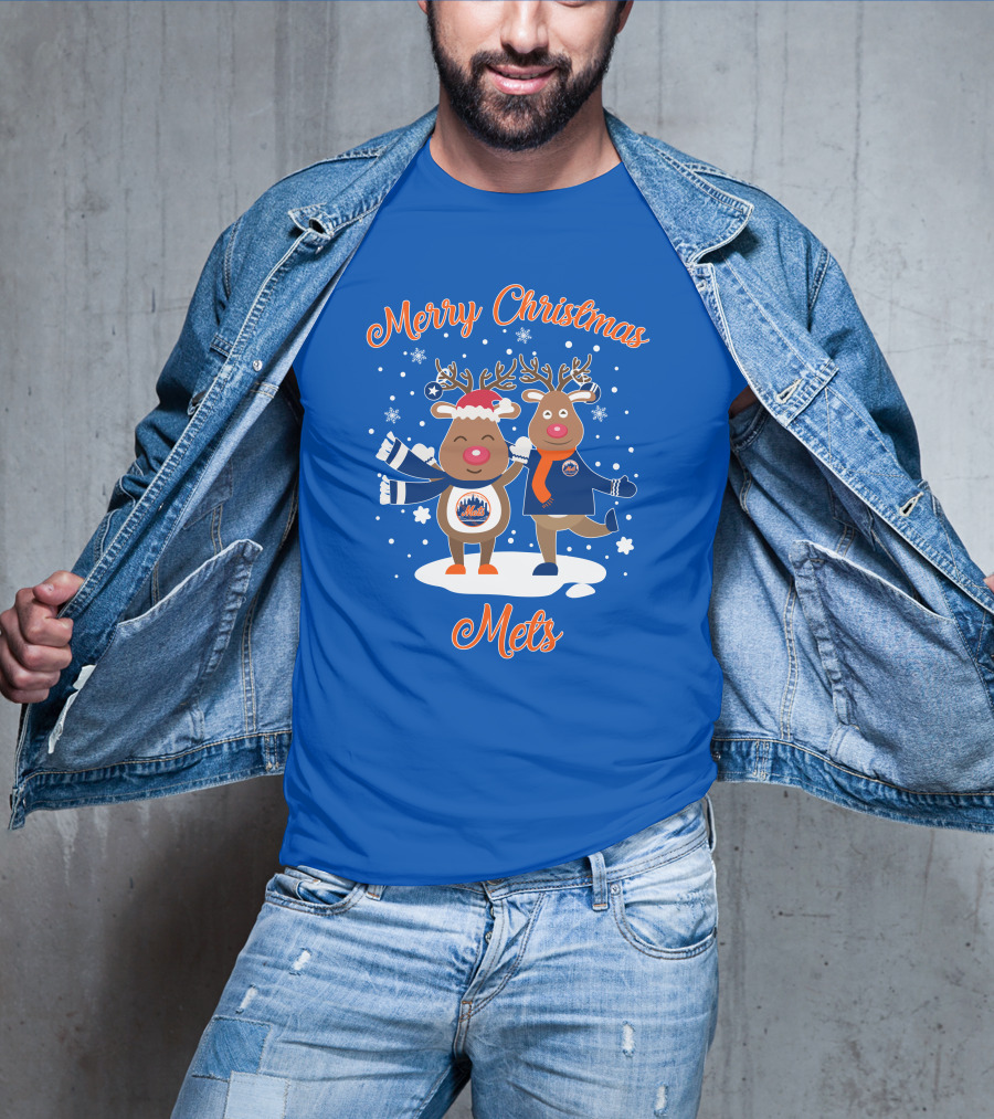 Merry Christmas Mets Reindeer Snowflakes Fun T-Shirt