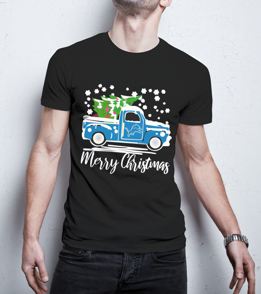 Detroit Lions Vintage Car Merry Christmas Snowy Tree Scene T-Shirt
