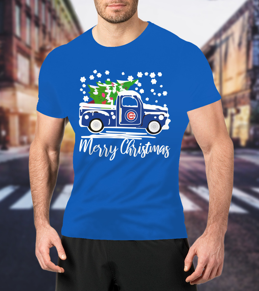 Chicago Cubs Merry Christmas Vintage Truck With Snow And Tree T-Shirt