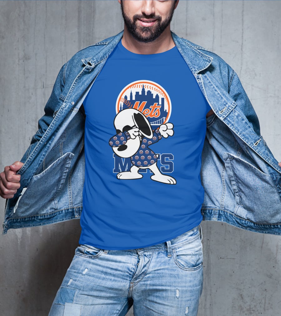 New York Mets Snoopy Dabbing Mets Logo Skyline T-Shirt