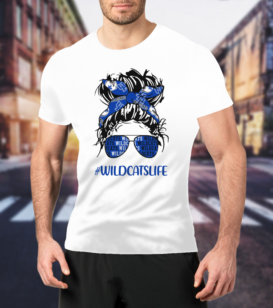 WILDCATSLIFE Kentucky Wildcats Messy Bun Headband Glasses Girl T-Shirt
