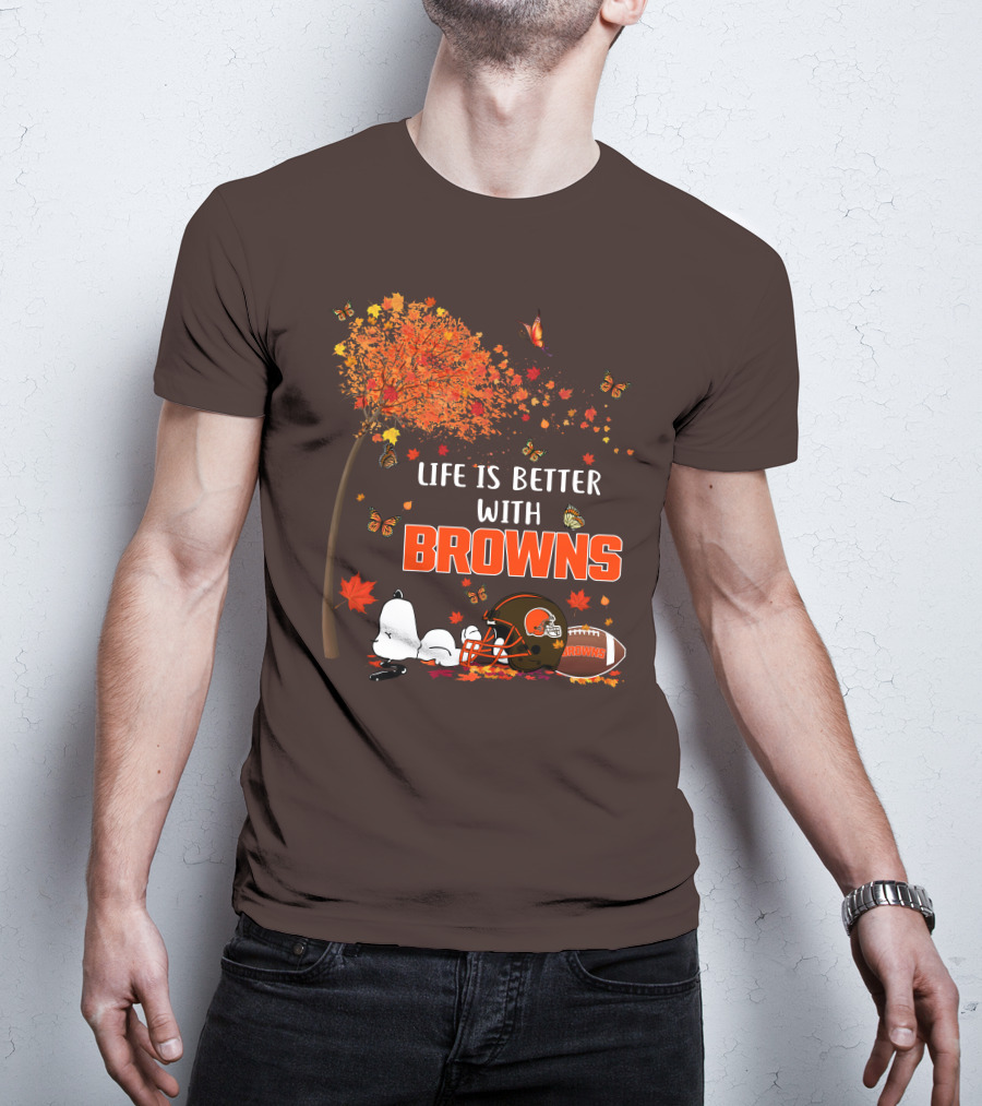 Life Is Better With My Cleveland Browns Football Autumn Scene And Peanuts Character T-Shirt