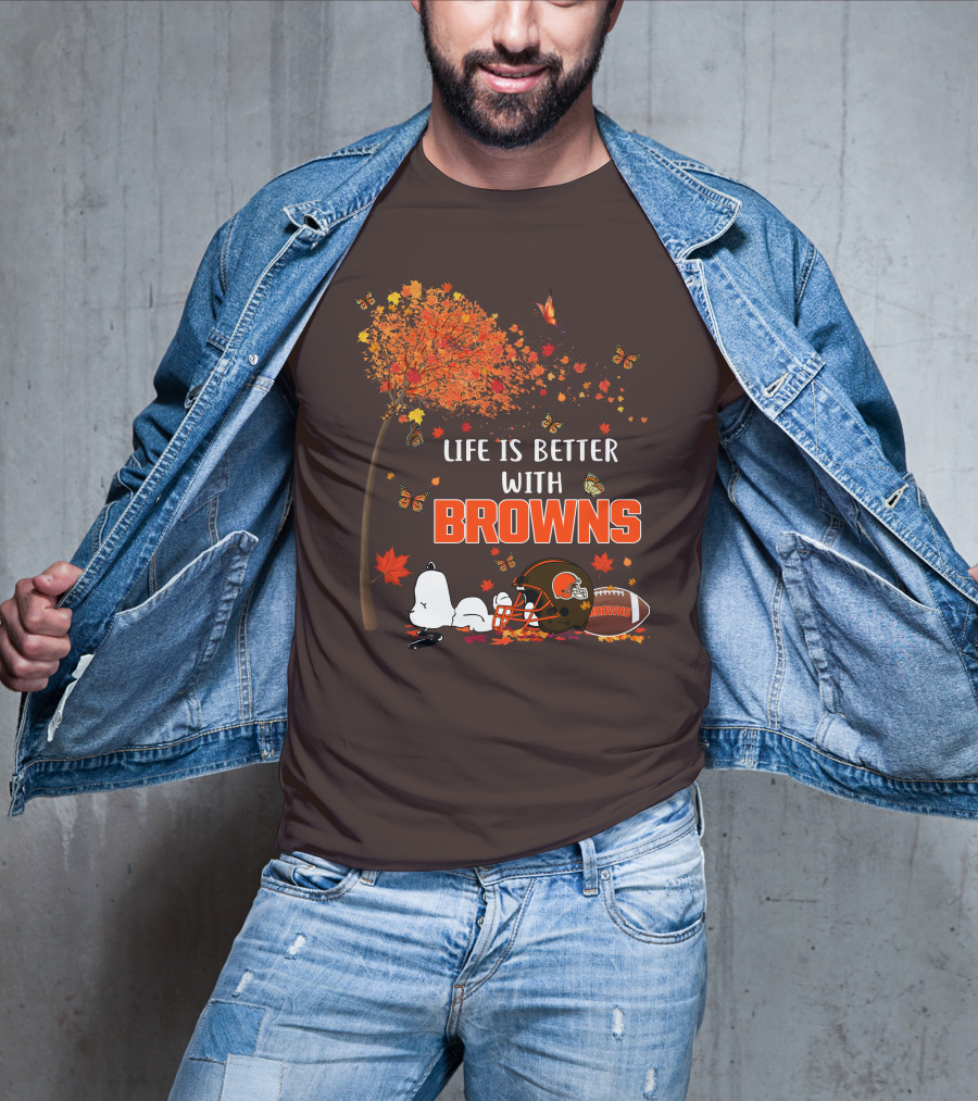 Life Is Better With My Cleveland Browns Football Autumn Scene And Peanuts Character T-Shirt