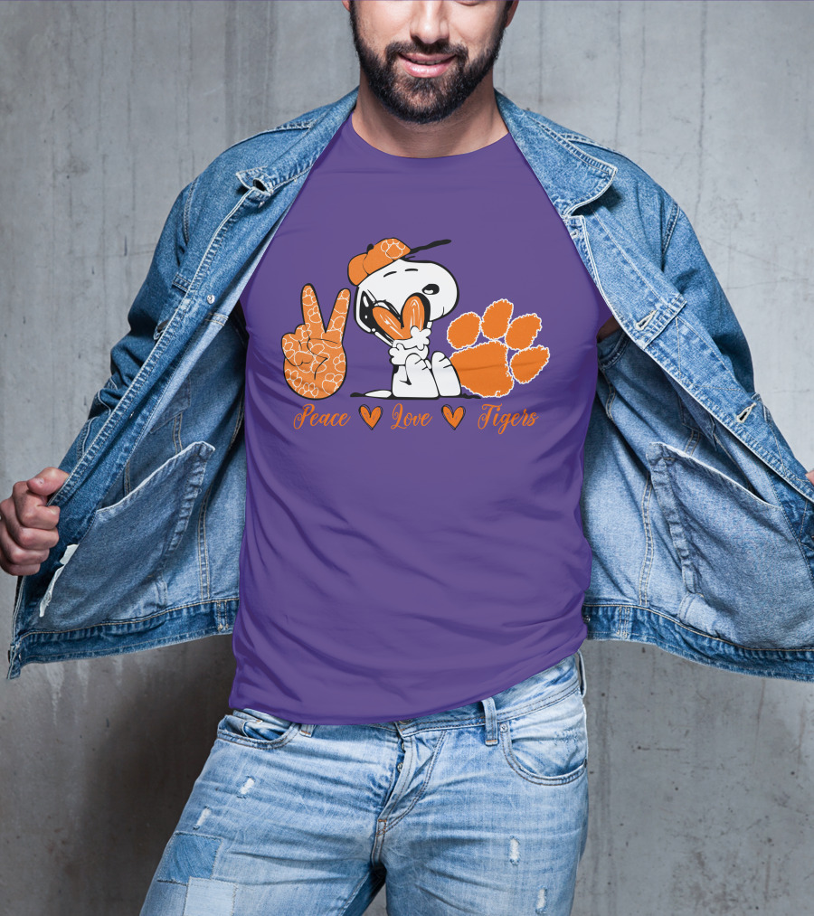 Peace Love Clemson Tigers Snoopy With Paw Print And Heart Icons T-Shirt