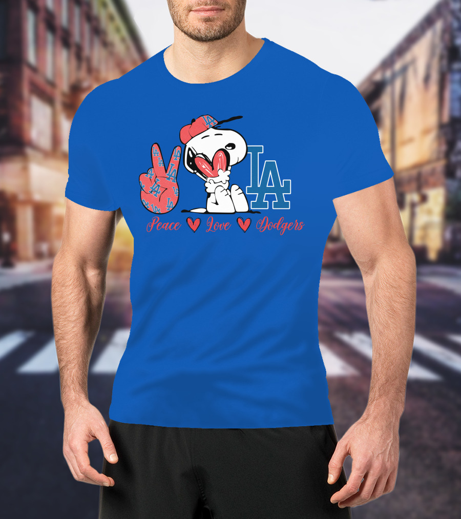 Peace Love Los Angeles Dodgers Snoopy La T-Shirt