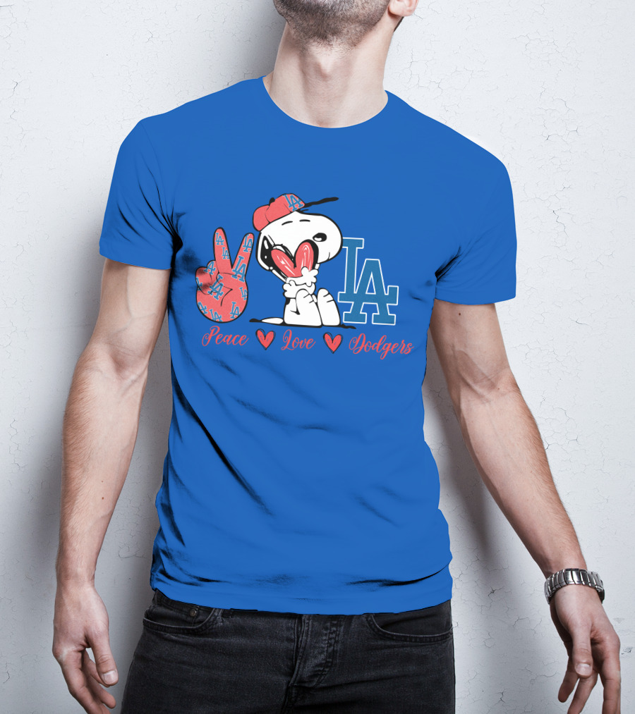 Peace Love Los Angeles Dodgers Snoopy La T-Shirt