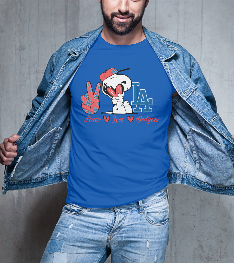 Peace Love Los Angeles Dodgers Snoopy La T-Shirt