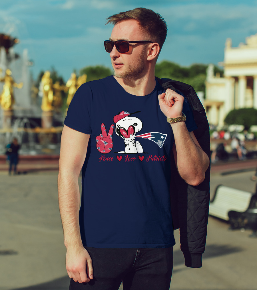 Peace Love Patriots Snoopy New England T-Shirt