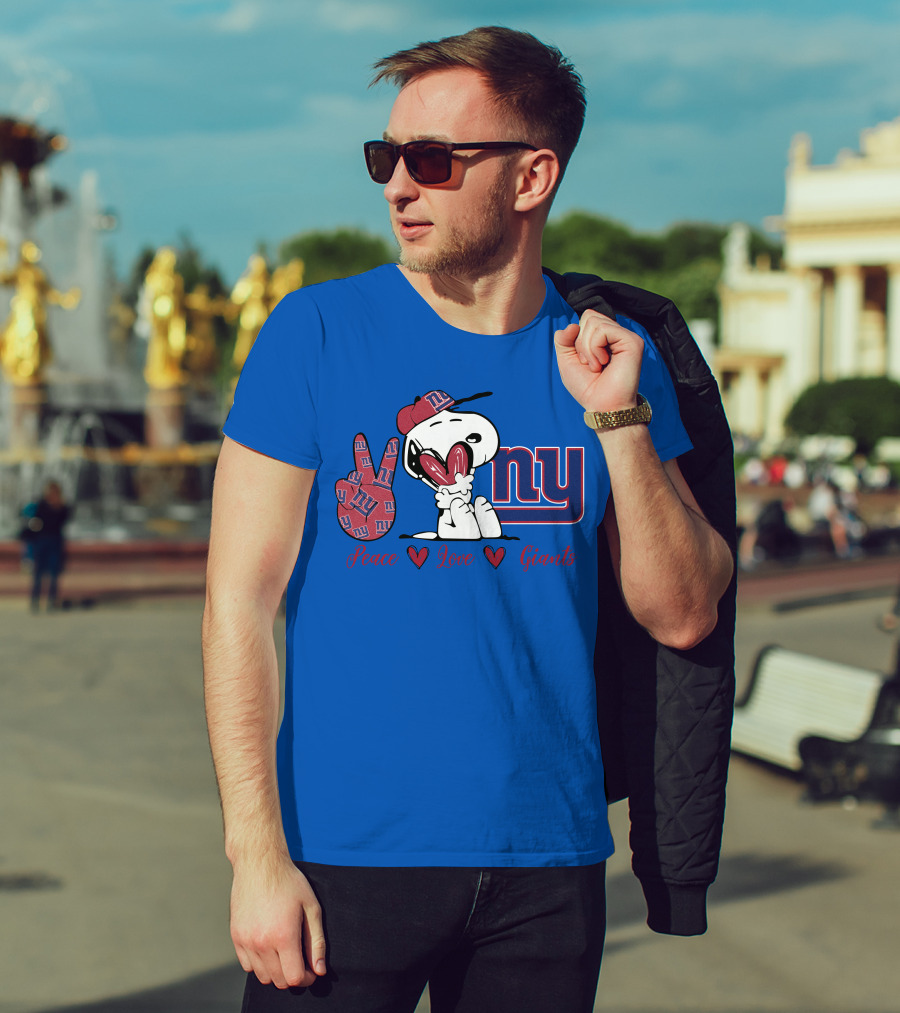 Peace Love New York Giants Snoopy Ny T-Shirt