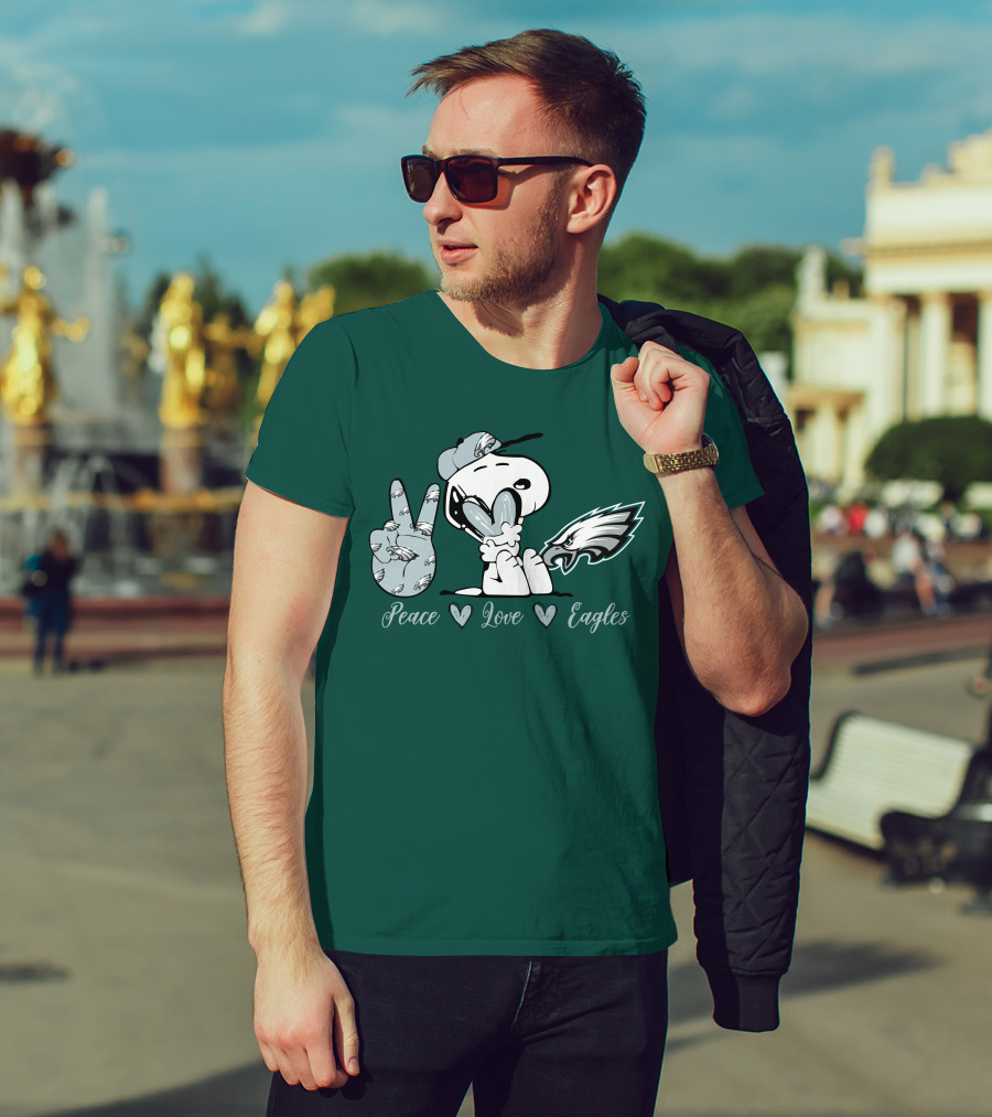 Peace Love Snoopy Philadelphia Eagles T-Shirt