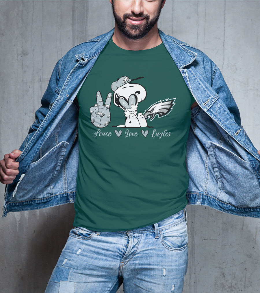 Peace Love Snoopy Philadelphia Eagles T-Shirt