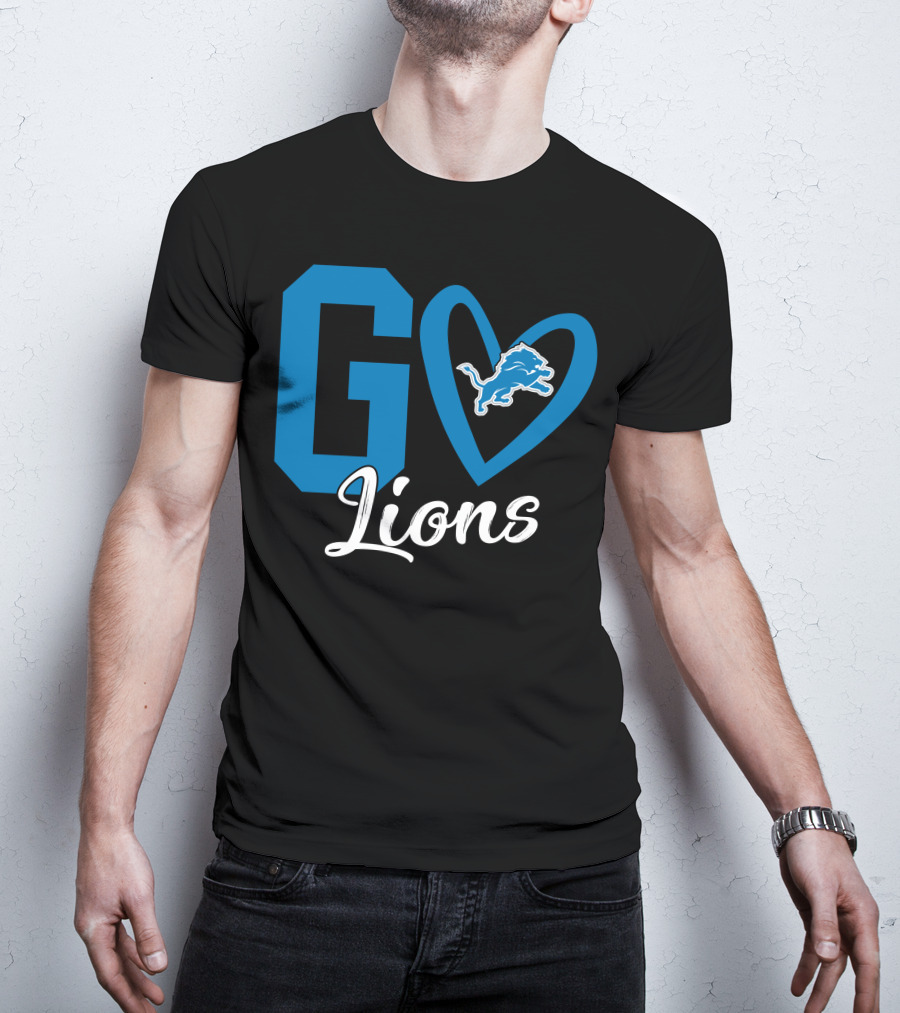 Go Lions Heart Detroit Lions T-Shirt