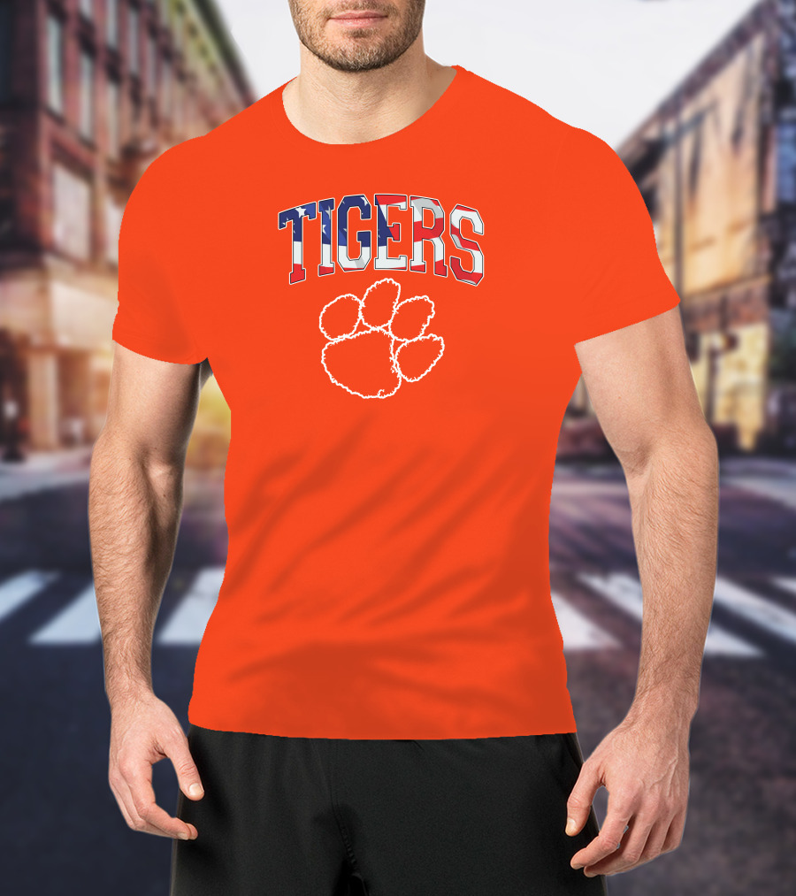 Tigers American Flag Paw Prints T-Shirt