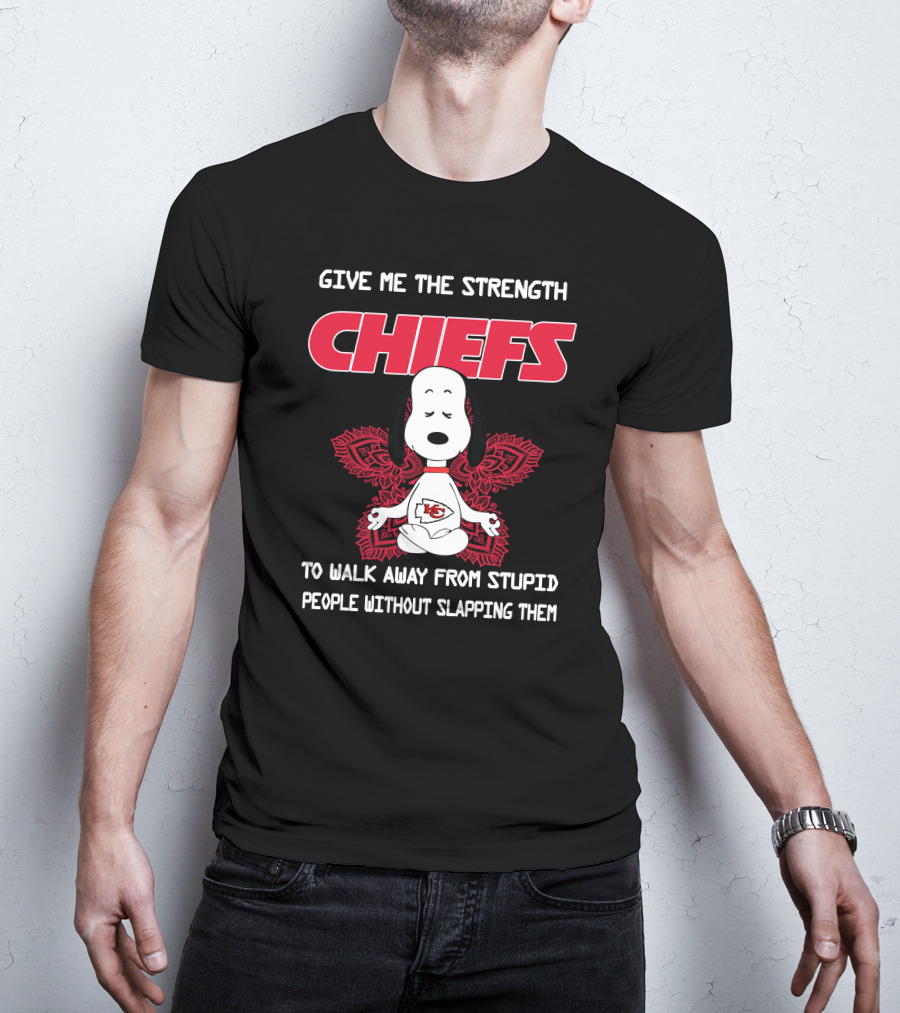 Kansas City Chiefs Snoopy Give Me The Strength To Walk Away From Stupid People Without Slapping Them Yoga T-Shirt