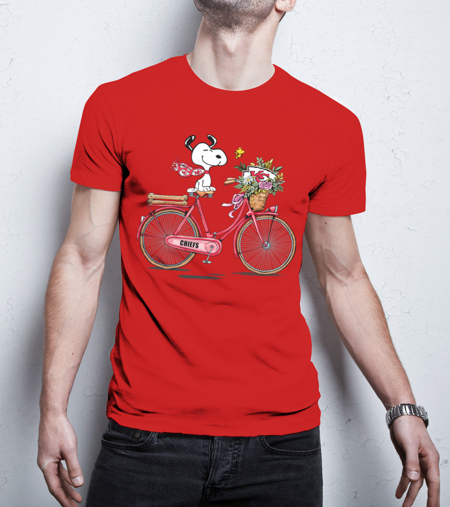 Kansas City Chiefs Snoopy Bicycle Flowers T-Shirt