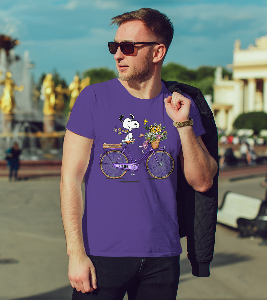 Snoopy Riding Purple Bicycle With LSU Tigers Bouquet T-Shirt