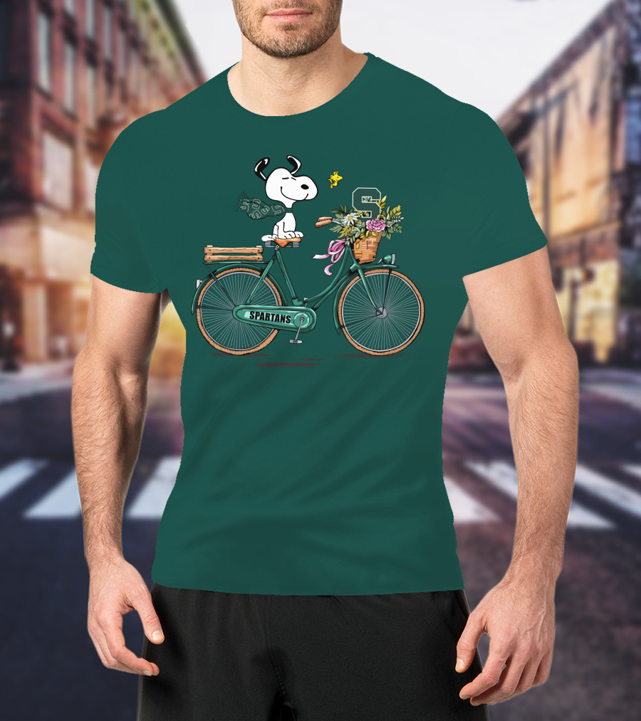 Michigan State Spartans Snoopy On Bicycle With Flowers T-Shirt